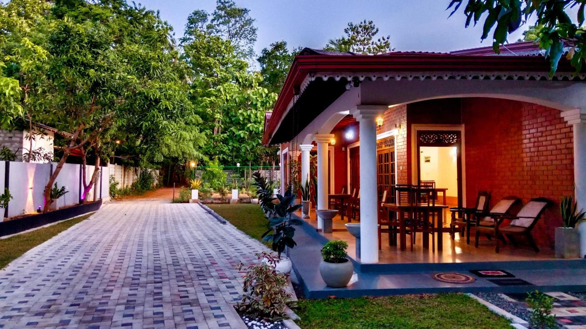 Hotel Sigiri Thilanka Rest Sigiriya Exterior foto