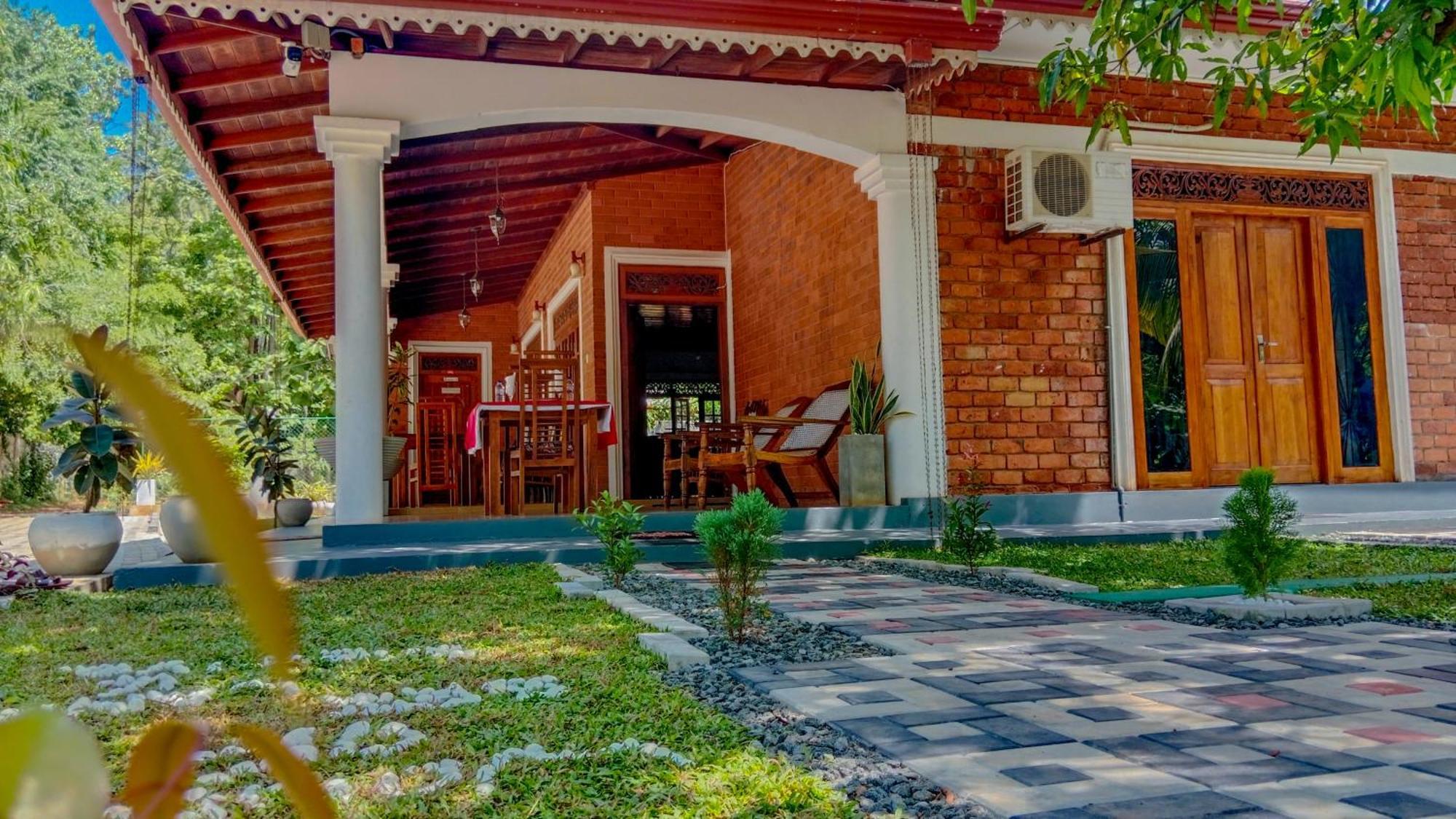 Hotel Sigiri Thilanka Rest Sigiriya Exterior foto